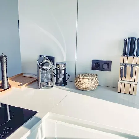 Apartment Luxe Penthouse Les Pieds Dans L'eau Saint-tropez 4 *