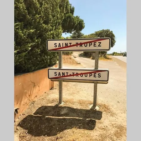 Luxe Penthouse Les Pieds Dans L'eau Saint-tropez 4 Apartment Cogolin