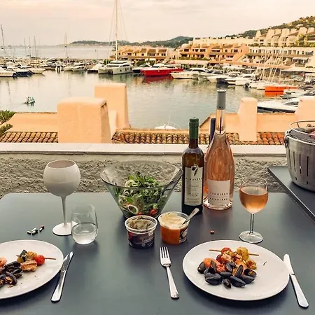 Luxe Penthouse Les Pieds Dans L'eau Saint-tropez 4 * Cogolin